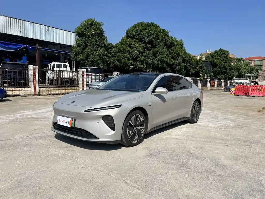 2024 Nio ET7 75kWh Executive