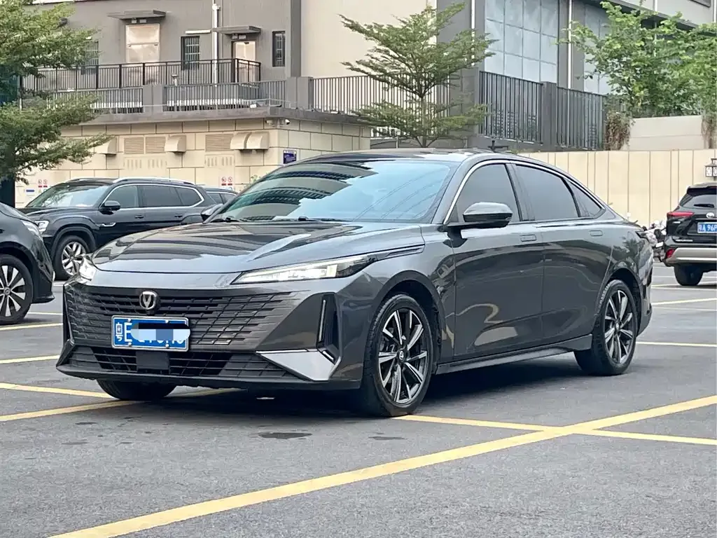 2023 Changan Lamore 1.5T GDI DCT Pilot