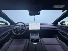 2026 Xiaomi SU7 RWD Pro, зелёный — фото 4