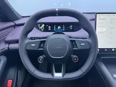 2026 Xiaomi SU7 RWD Pro, зелёный — фото 8