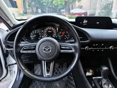 2021 Mazda 3 2.0L AT, белый — фото 10