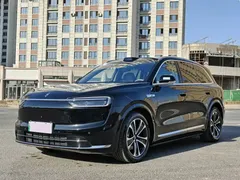 2026 Aito M7 EREV Ultra 4WD 5-seat 192-line Lidar, чёрный — фото 1