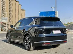 2026 Aito M7 EREV Ultra 4WD 5-seat 192-line Lidar, чёрный — фото 9
