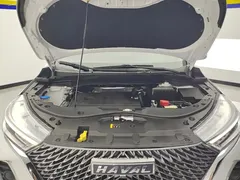 2021 Haval M6 Plus 1.5T MT Elite, белый — фото 10