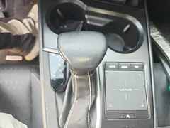 2020 Lexus UX 200 Special Edition, белый — фото 14