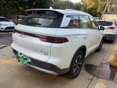 2025 BYD Song Pro 2nd Gen Smart Drive DM-i PHEV 75km Exceed, белый — фото 8