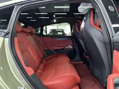 2024 Xiaomi SU7 4WD Long Range Advanced ADAS Max, зелёный — фото 11