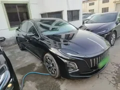2023 Hongqi E-QM5 Basic Mobility, чёрный — фото 4
