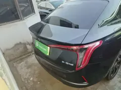 2023 Hongqi E-QM5 Basic Mobility, чёрный — фото 6