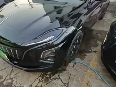 2023 Hongqi E-QM5 Basic Mobility, чёрный — фото 24