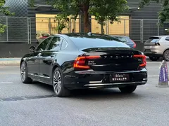 2023 Volvo S90, чёрный — фото 9