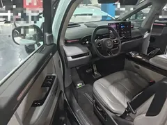 2025 Zeekr Mix Smart Driving, синий — фото 21