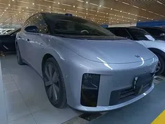 2025 Li Auto i6 4WD Standard — фото 4
