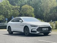 2022 BYD Han PHEV 121KM Premium, белый — фото 3