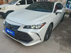 2019 Toyota Avalon 2.5L Touring Premium, белый — фото 1