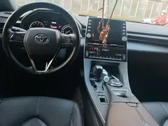 2019 Toyota Avalon 2.5L Touring Premium, белый — фото 12