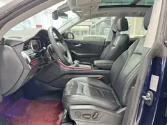 2021 Audi Q8 45 TFSI Sport, чёрный — фото 5