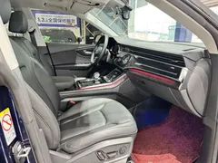 2021 Audi Q8 45 TFSI Sport, чёрный — фото 8