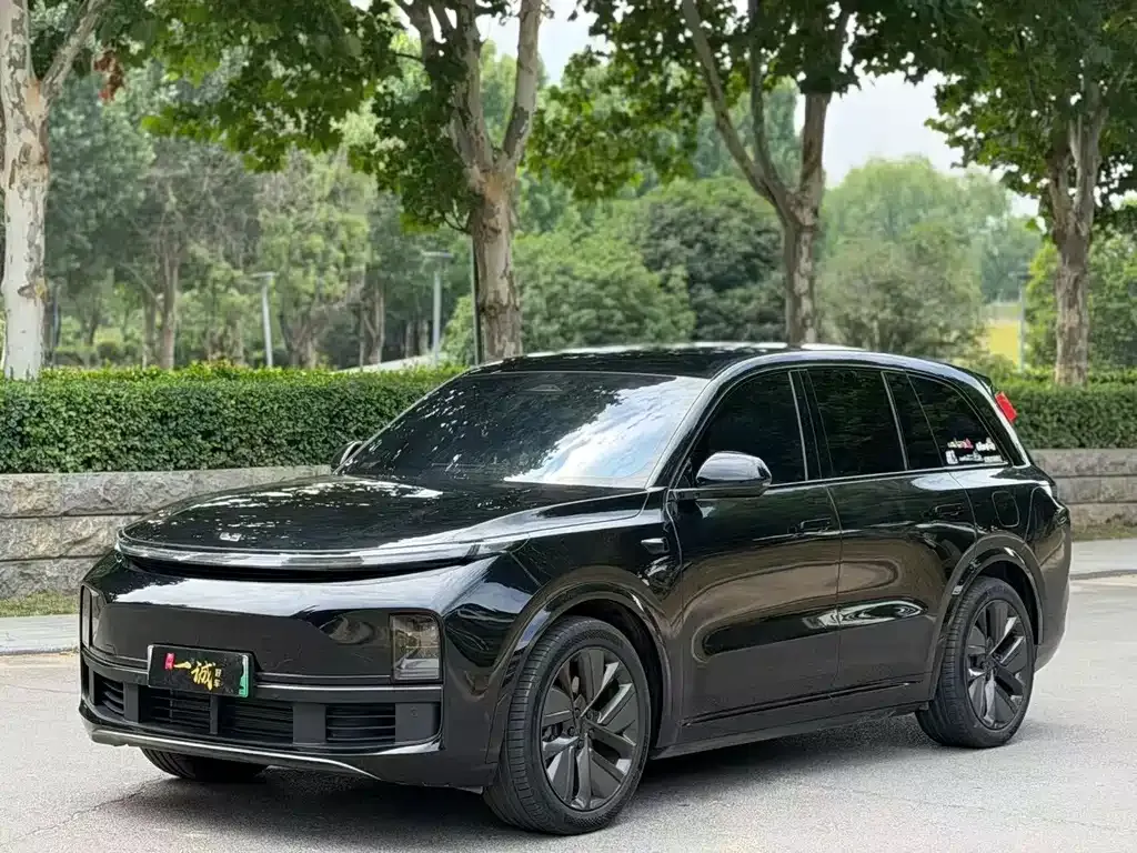 2024 Li Auto L8