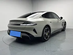 2024 Xiaomi SU7 RWD Standard Founder Edition — фото 18