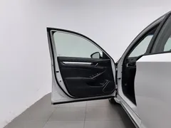 2022 Honda Accord 260TURBO Luxury, белый — фото 8