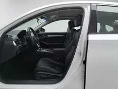 2022 Honda Accord 260TURBO Luxury, белый — фото 10