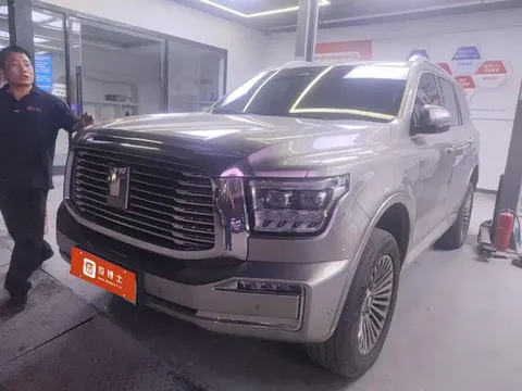2023 Tank 500 Hi4-T PHEV