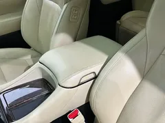 2021 Toyota Alphard Hybrid 2.5L Luxury, белый — фото 14