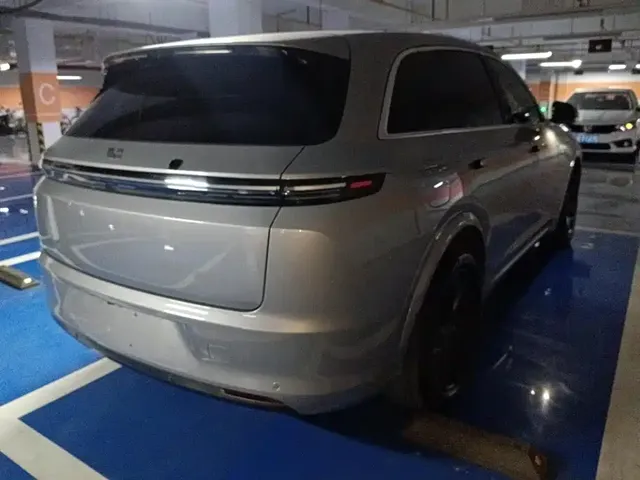 2023 Li Auto L7