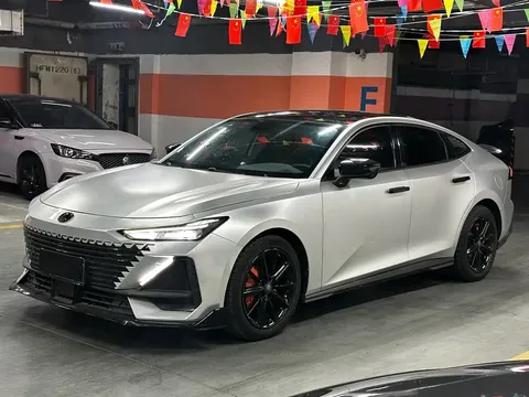 2022 Changan UNI-V 1.5T Premium