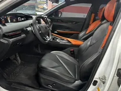 2022 Changan UNI-V 1.5T Premium — фото 4