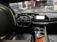 2022 Changan UNI-V 1.5T Premium — фото 7