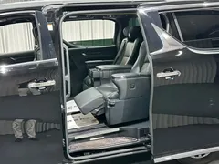 2020 Lexus LM 300h 7-seat, чёрный — фото 19