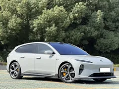 2024 Nio ET5T 75kWh Touring — фото 5