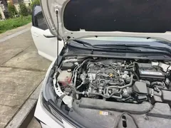2021 Toyota Corolla TNGA 1.5L CVT Elite, белый — фото 20