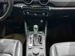 2022 Audi Q2L 35 TFSI Sport, белый — фото 11