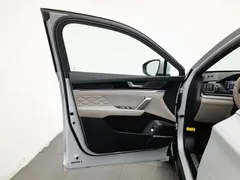 2025 BYD Tang DM-i PHEV 115KM Premium, белый — фото 8