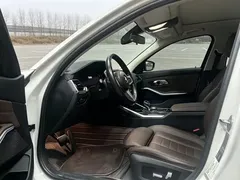 2021 BMW 3 Series 325Li M Sport Package, белый — фото 9