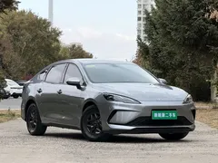 2025 BYD Seal 05 PHEV DM-i Smart Drive 55km Luxury — фото 3