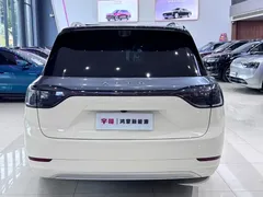 2025 Aito M9 EV Ultra 100kWh 6-seat 192-line LiDAR, белый — фото 14