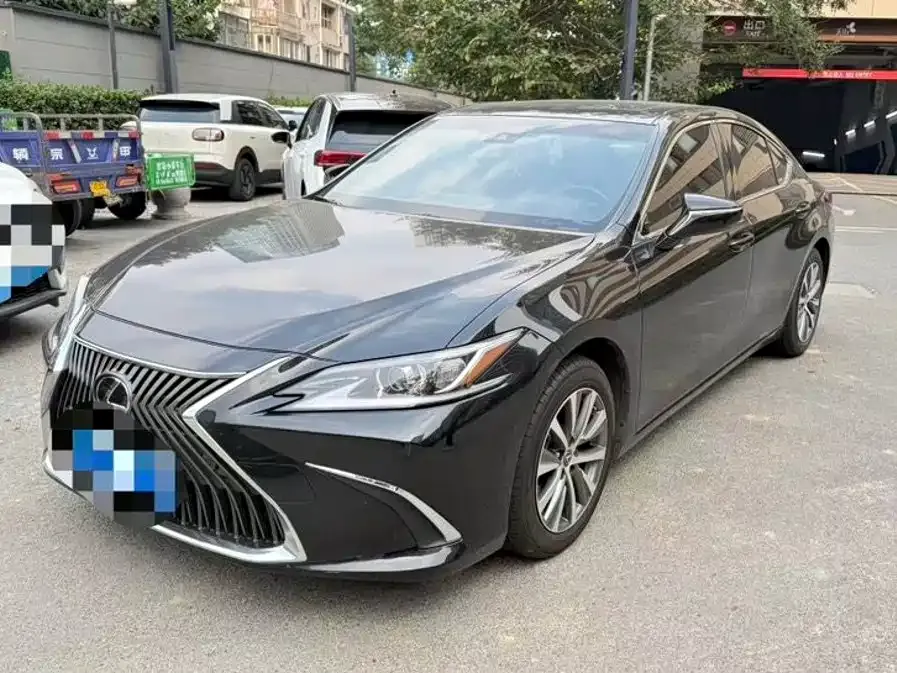 2021 Lexus ES 200 Excellence