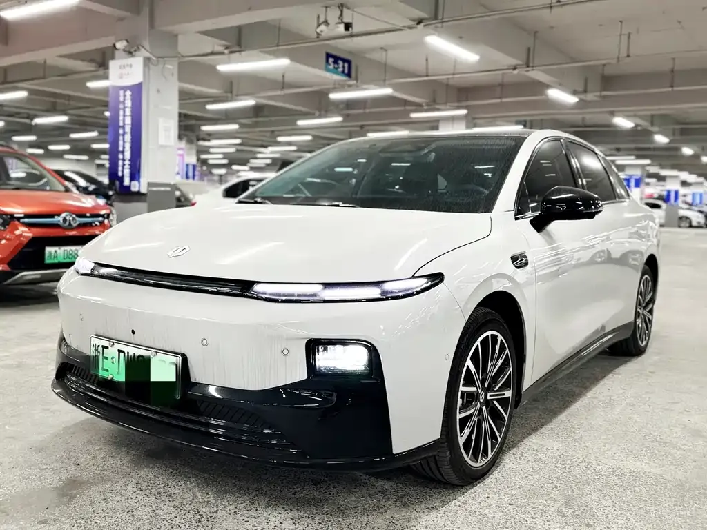 2025 Leapmotor B01 650
