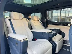 2024 Zeekr 009 6-Seat Executive 4WD 108kWh, чёрный — фото 15
