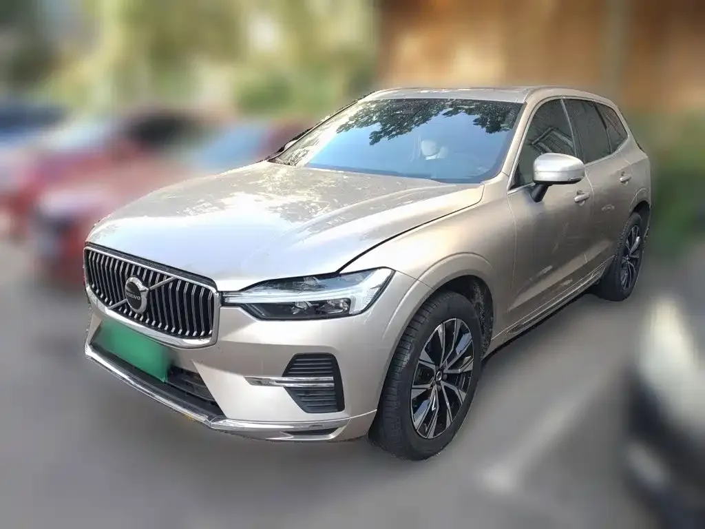 2024 Volvo XC60 4WD Zhiyuan Luxury