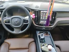 2024 Volvo XC60 4WD Zhiyuan Luxury — фото 10