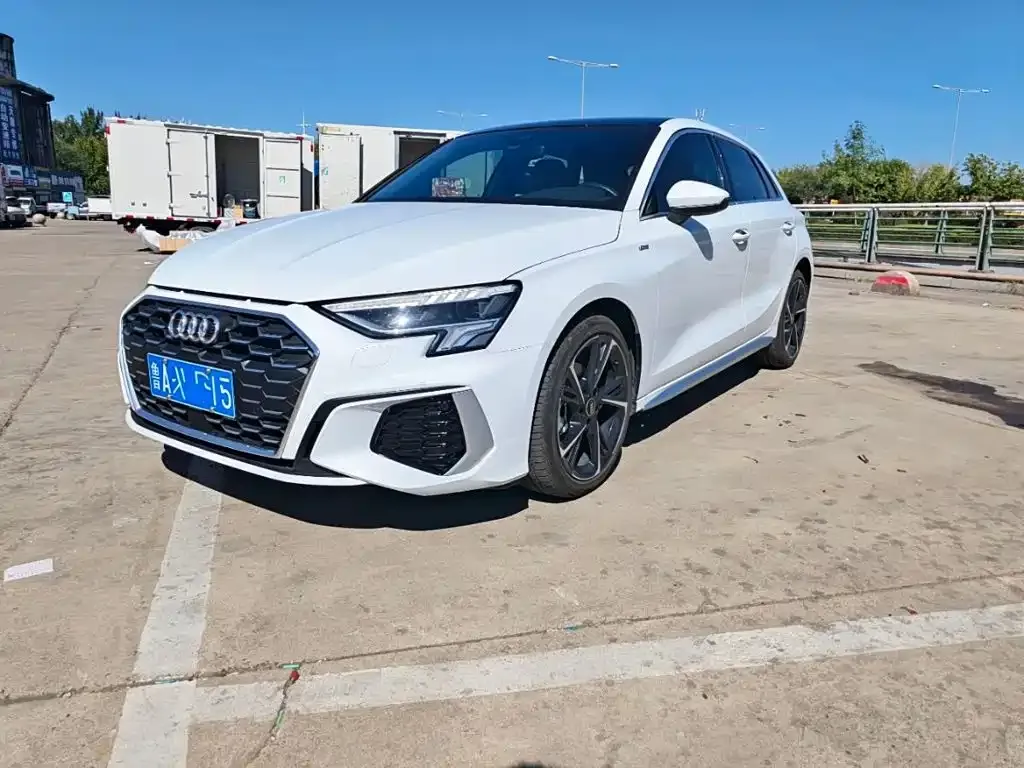 2022 Audi A3 Sportback 35 TFSI Fashion Sport