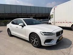 2023 Volvo S60 B4 Luxury, белый — фото 3