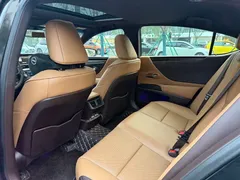 2021 Lexus ES 200 Excellence, чёрный — фото 13