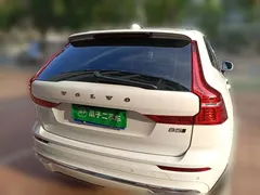 2023 Volvo XC60 4WD Luxury, белый — фото 3