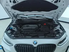 2021 BMW 1 Series 120i M Sport Night Edition, белый — фото 10